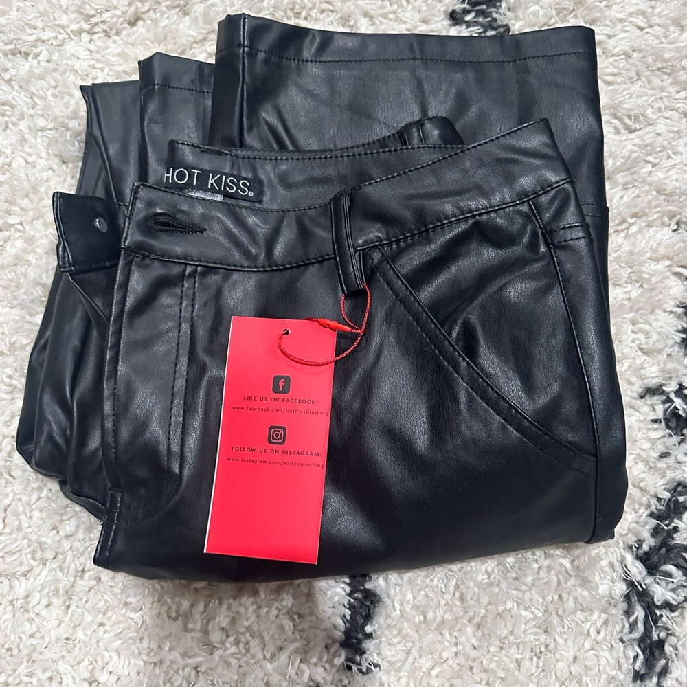 Black WOMEN PANTS SIZE 15
